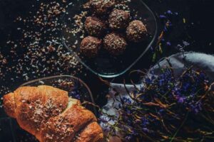 Read more about the article How Much Do You Hate the Sound of People Chewing?